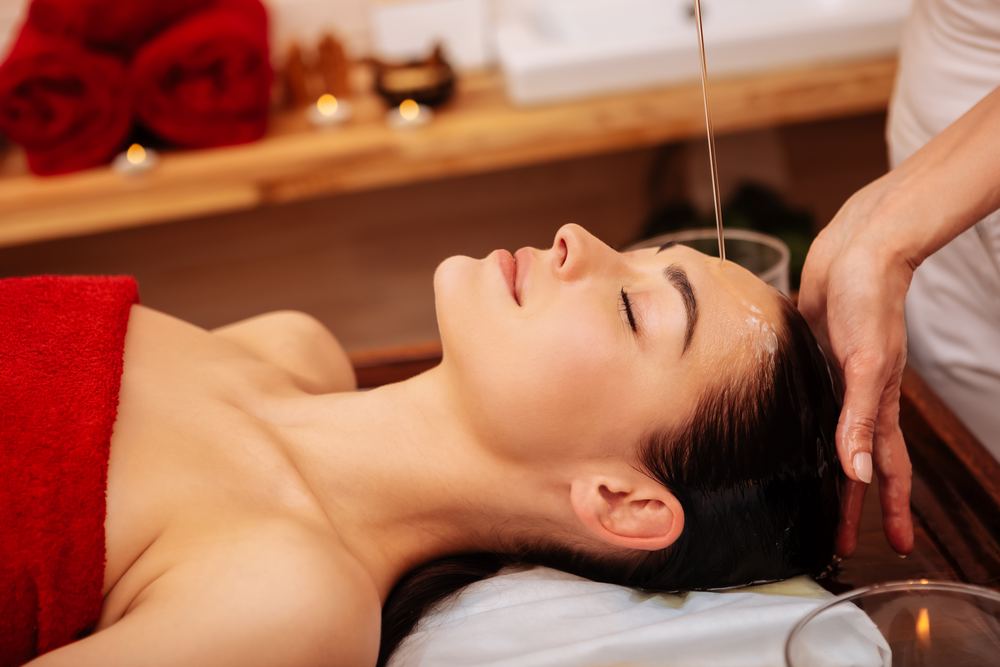Kliniq 24k Gold Anti-aging Body Treatment - 2 Hours