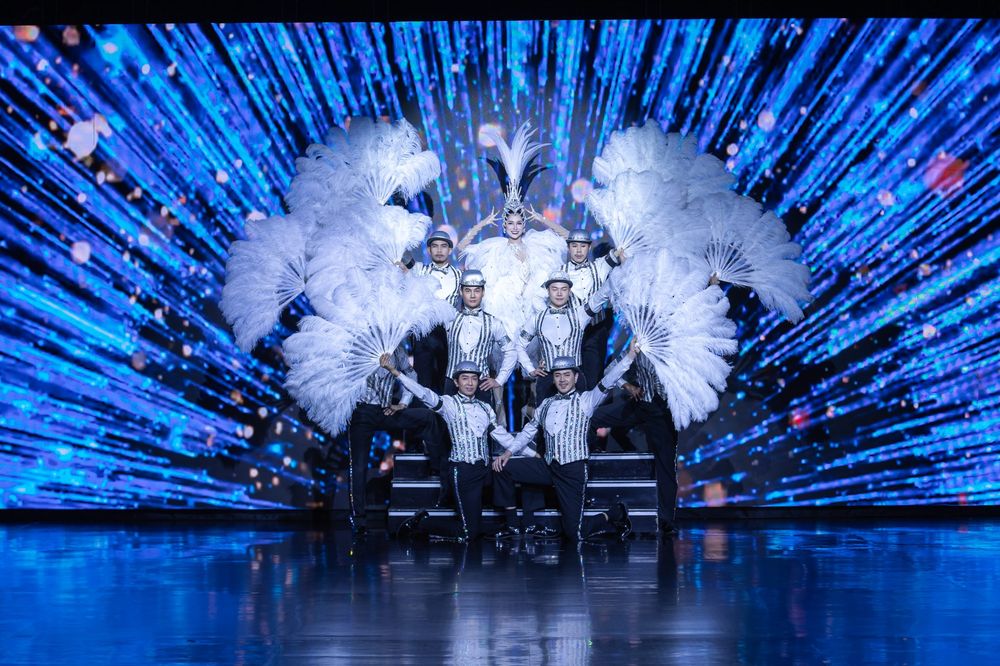 Calypso Cabaret Show with Sunset Dinner Cruise - Bangkok - Private Basis