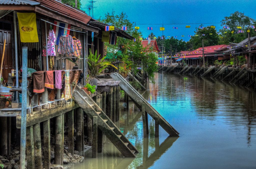 Amphawa Floating Market – Boat Ride — photo 2