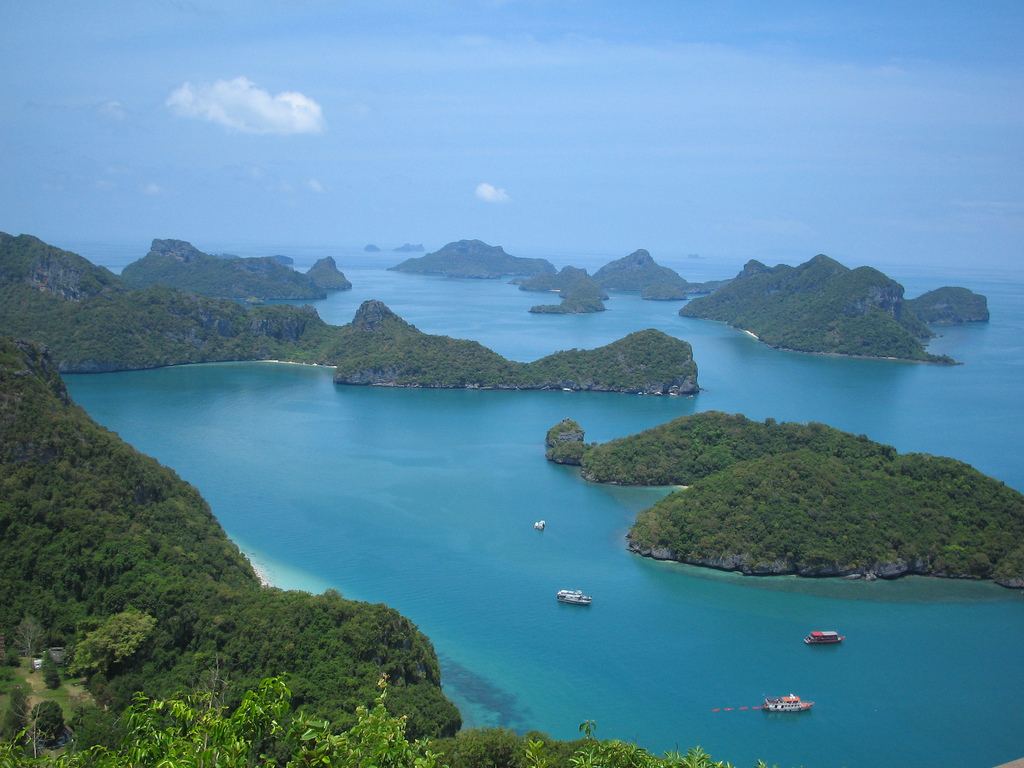 Ang Thong National Marine Park on Speed Boat with Lunch - SIC Basis - Excl NPF