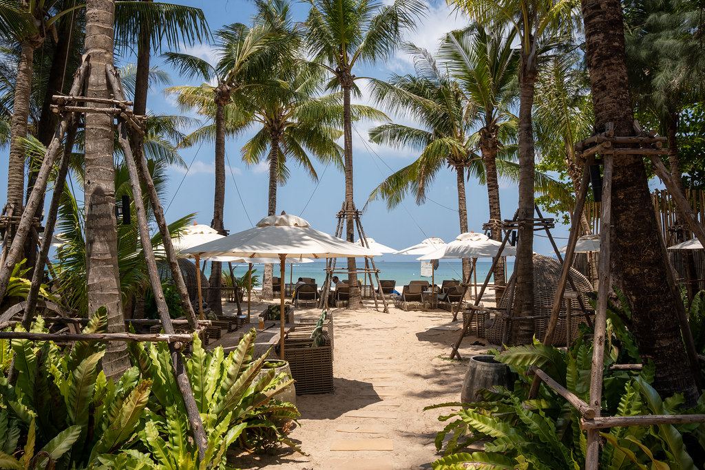 Barracuda Beach Club – Beach Lounge VIP Lounge – Additional