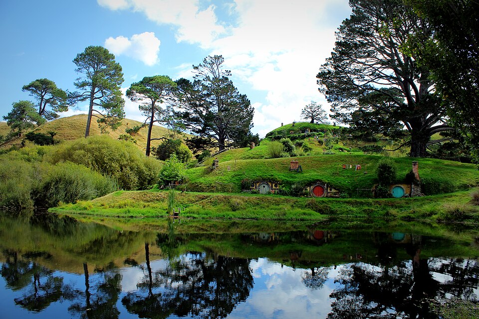 Hobbiton™ Movie Set / Signature Tour / Adult-Ticket