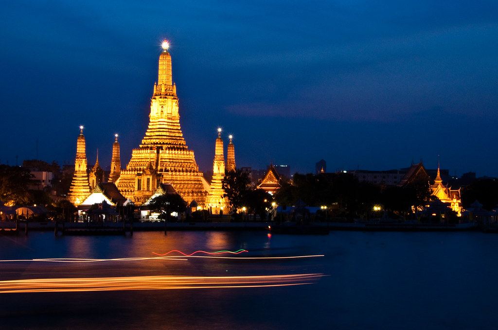 Chao Phraya Dinner Cruise – Corkage Charge (Byo Wine/Liquor)